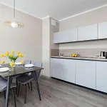 Bel Mare Spacious With Garage And Balcony By Renters Międzyzdroje