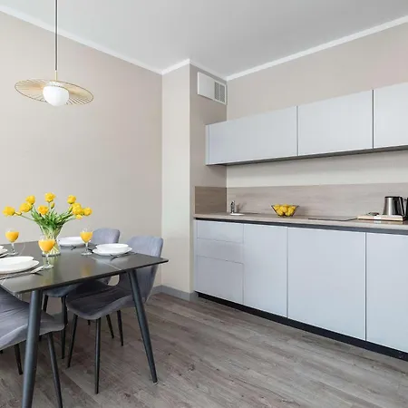 Bel Mare Spacious With Garage And Balcony By Renters Miedzyzdroje