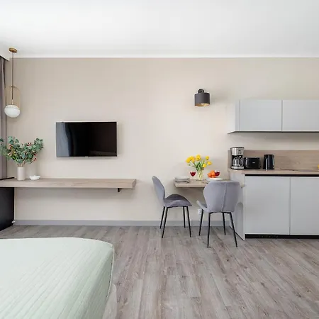 Bel Mare Spacious With Garage And Balcony By Renters Lägenhet