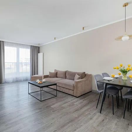 Lägenhet Bel Mare Spacious With Garage And Balcony By Renters Miedzyzdroje