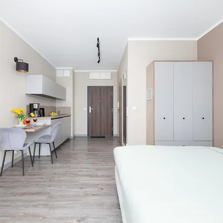 Bel Mare Spacious With Garage And Balcony By Renters Lägenhet *