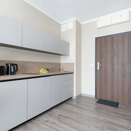 Bel Mare Spacious With Garage And Balcony By Renters Lägenhet *