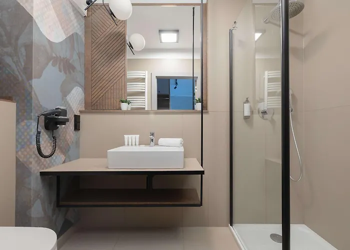 Bel Mare Spacious With Garage And Balcony By Renters