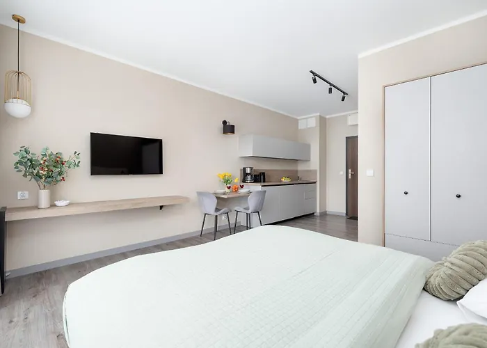 Bel Mare Spacious With Garage And Balcony By Renters Miedzyzdroje