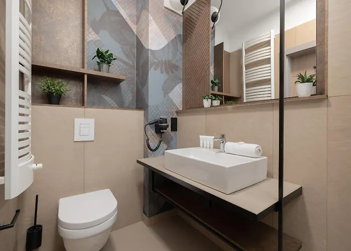 Bel Mare Spacious With Garage And Balcony By Renters